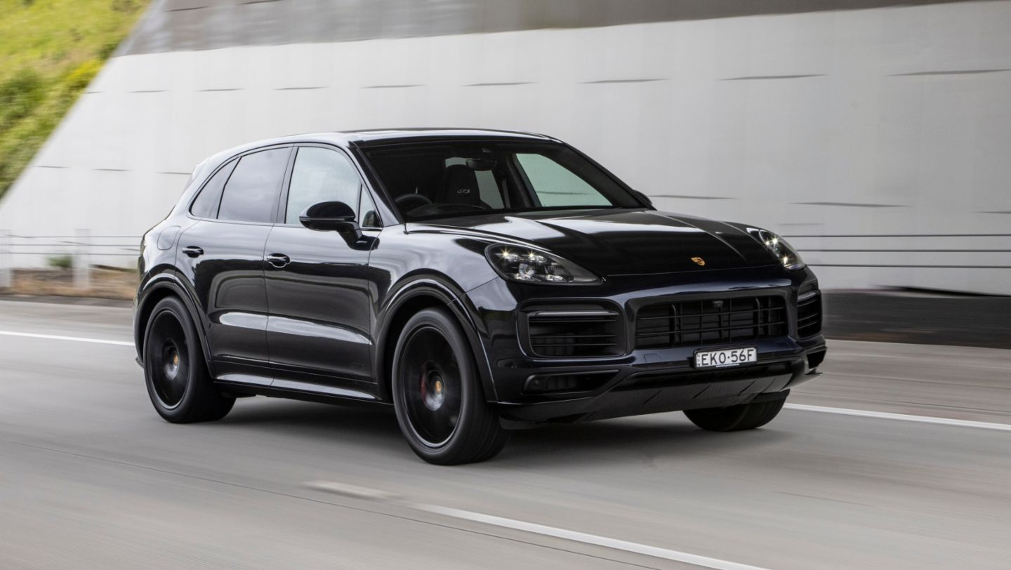 Product Highlights Cayenne GTS Exclusivity, dynamics and roaring V8